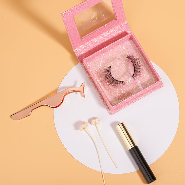 Magnetic False Eyelashes